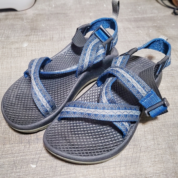 Chaco kids sandals sz 13 - Picture 1 of 4